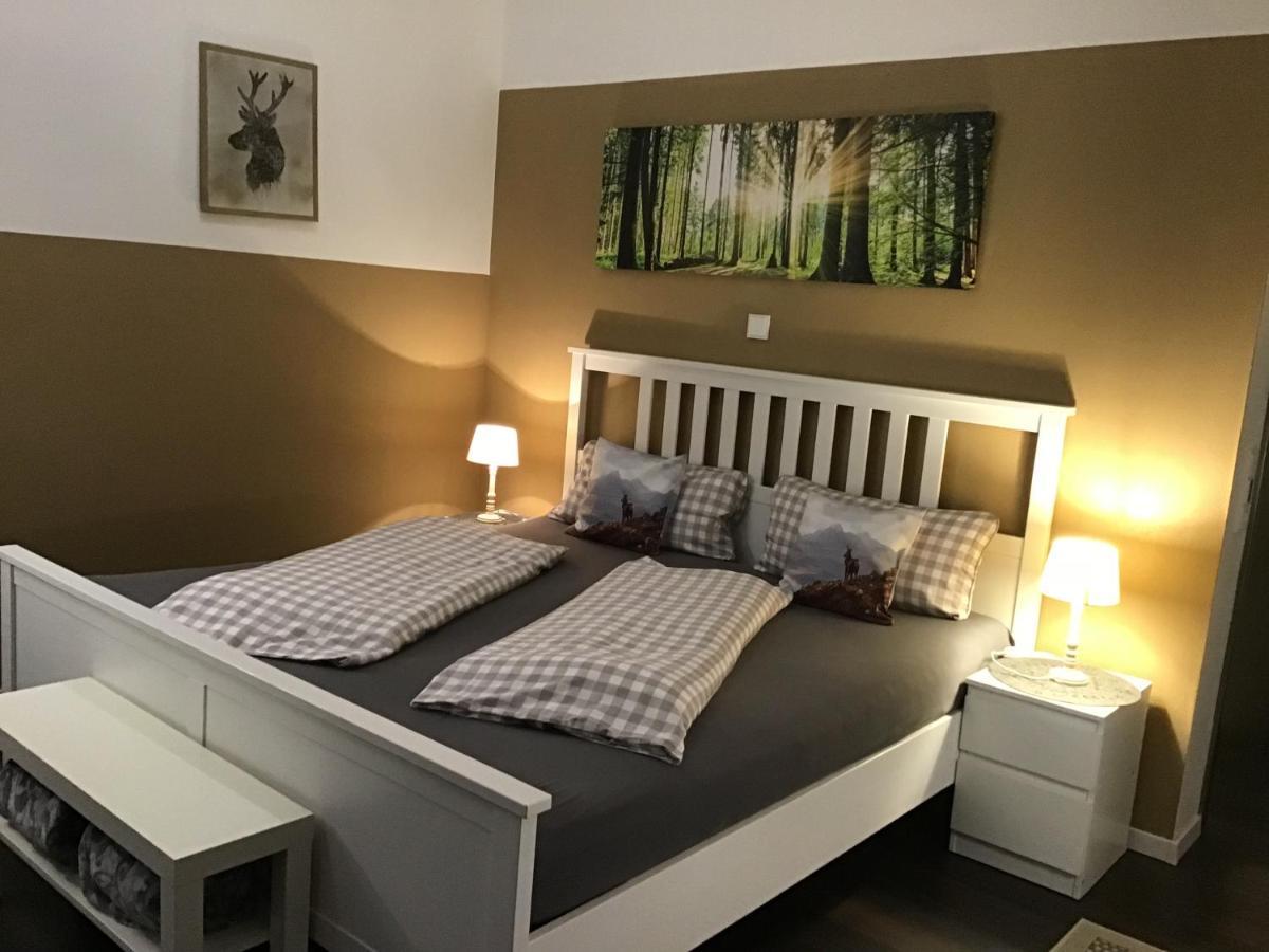 Private Zimmervermietung "Appartement Rosi" Reisbach Buitenkant foto