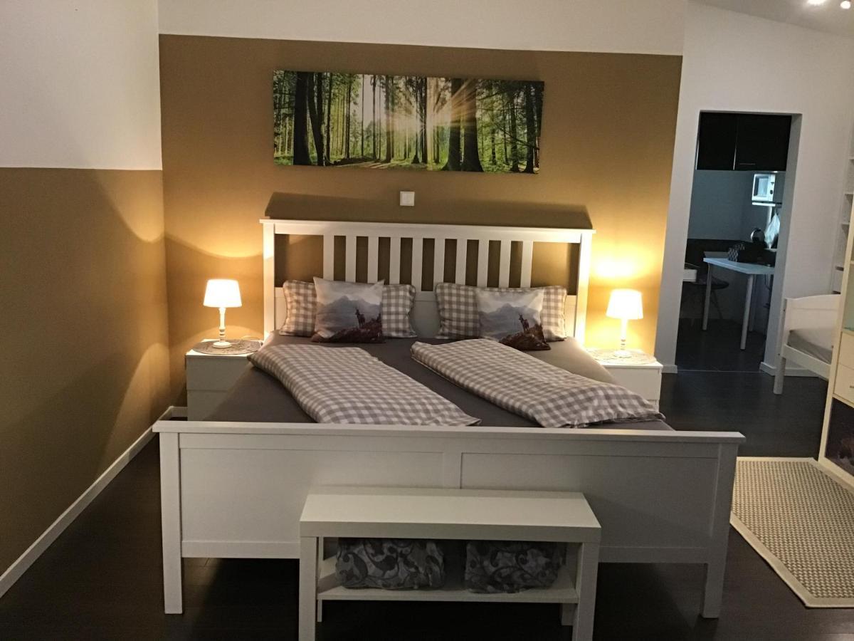 Private Zimmervermietung "Appartement Rosi" Reisbach Buitenkant foto