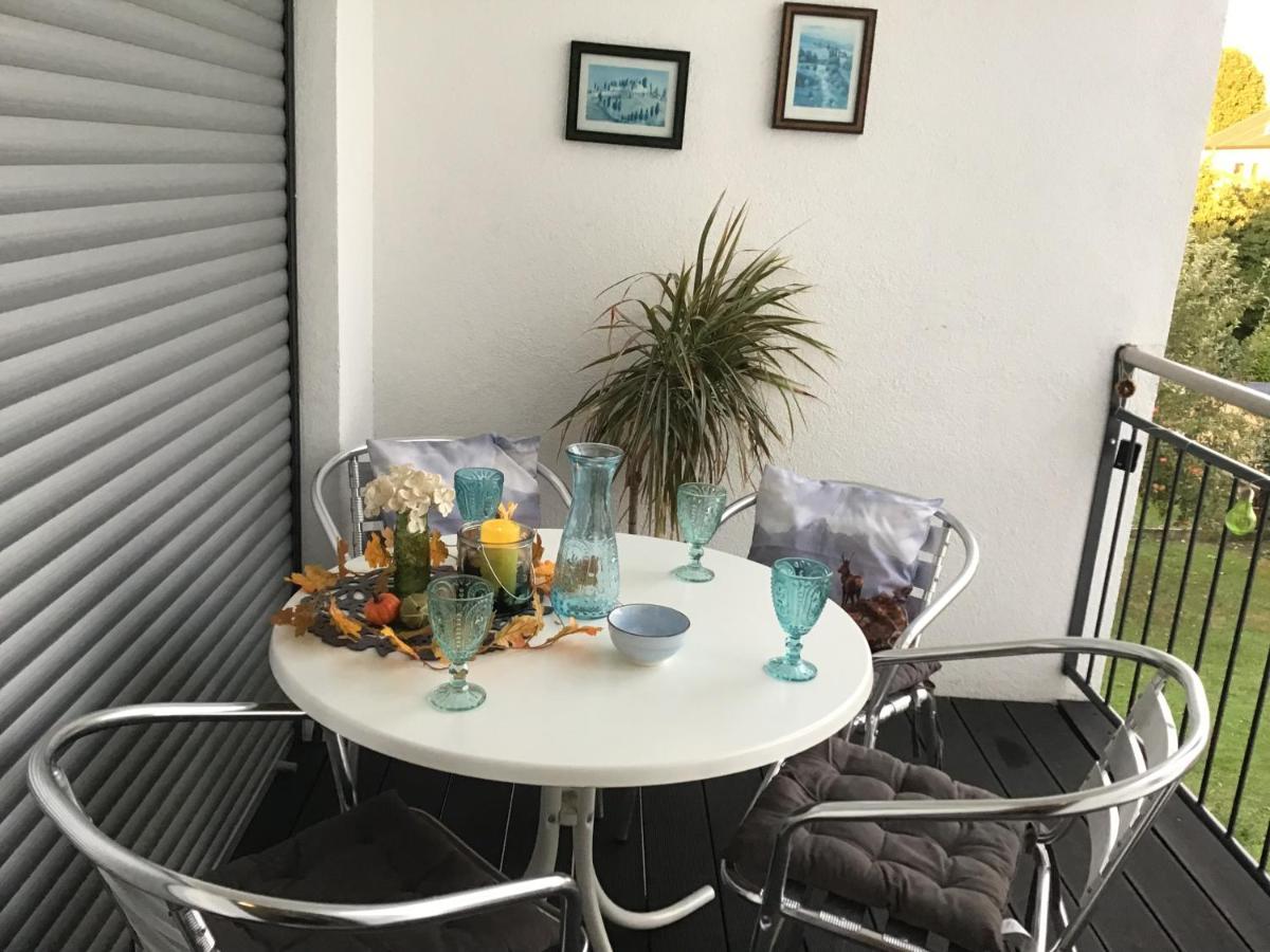 Private Zimmervermietung "Appartement Rosi" Reisbach Buitenkant foto
